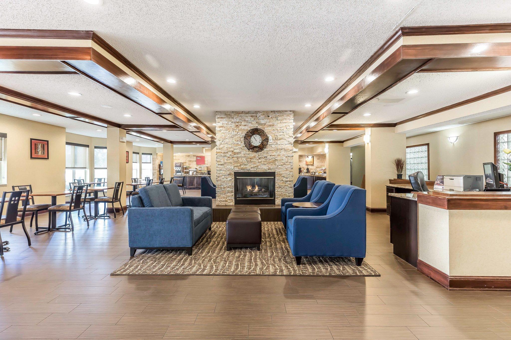 Hotel Comfort North Dallas