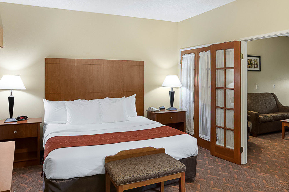 Comfort North Hotel Dallas